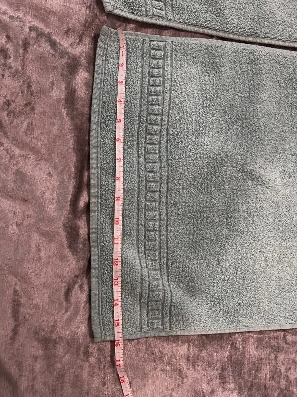 Plush 6-Piece Laura Ashley Lifestyle Towel Set NWOT